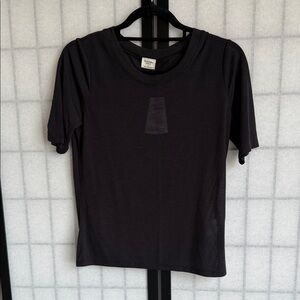NWT Abercrombie & Fitch Black Short Sleeve Tee